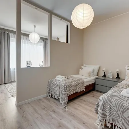 Apartment Seaside & Center By Downtown Gdynia