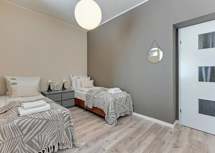 Seaside & Center By Downtown Apartmán *