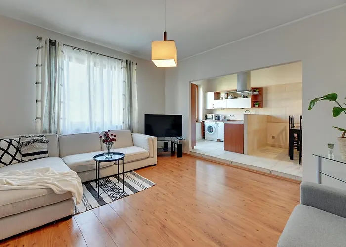 Seaside & Center By Downtown Apartmán